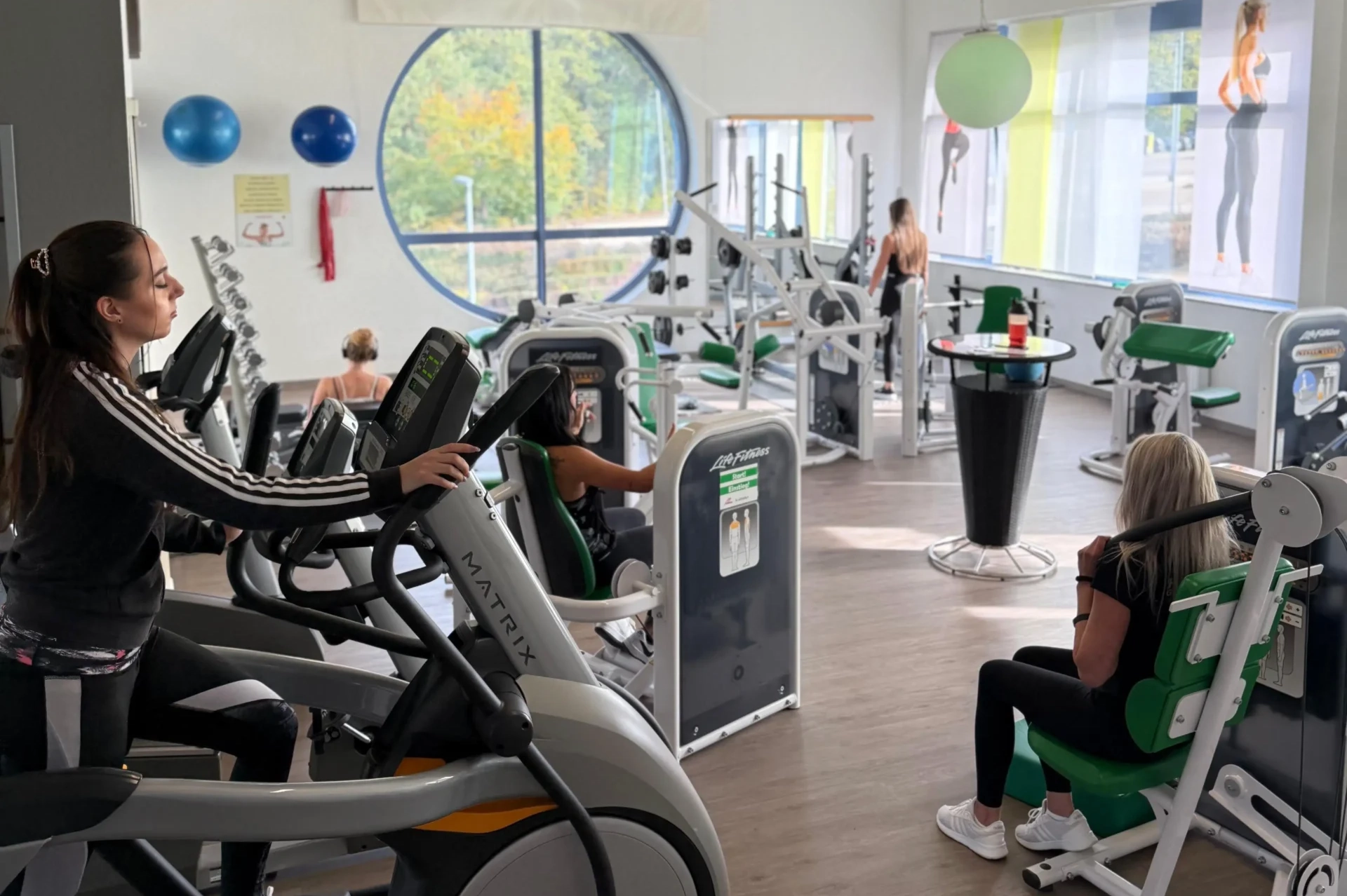 Frauen Fitness im Forum Neuenbürg